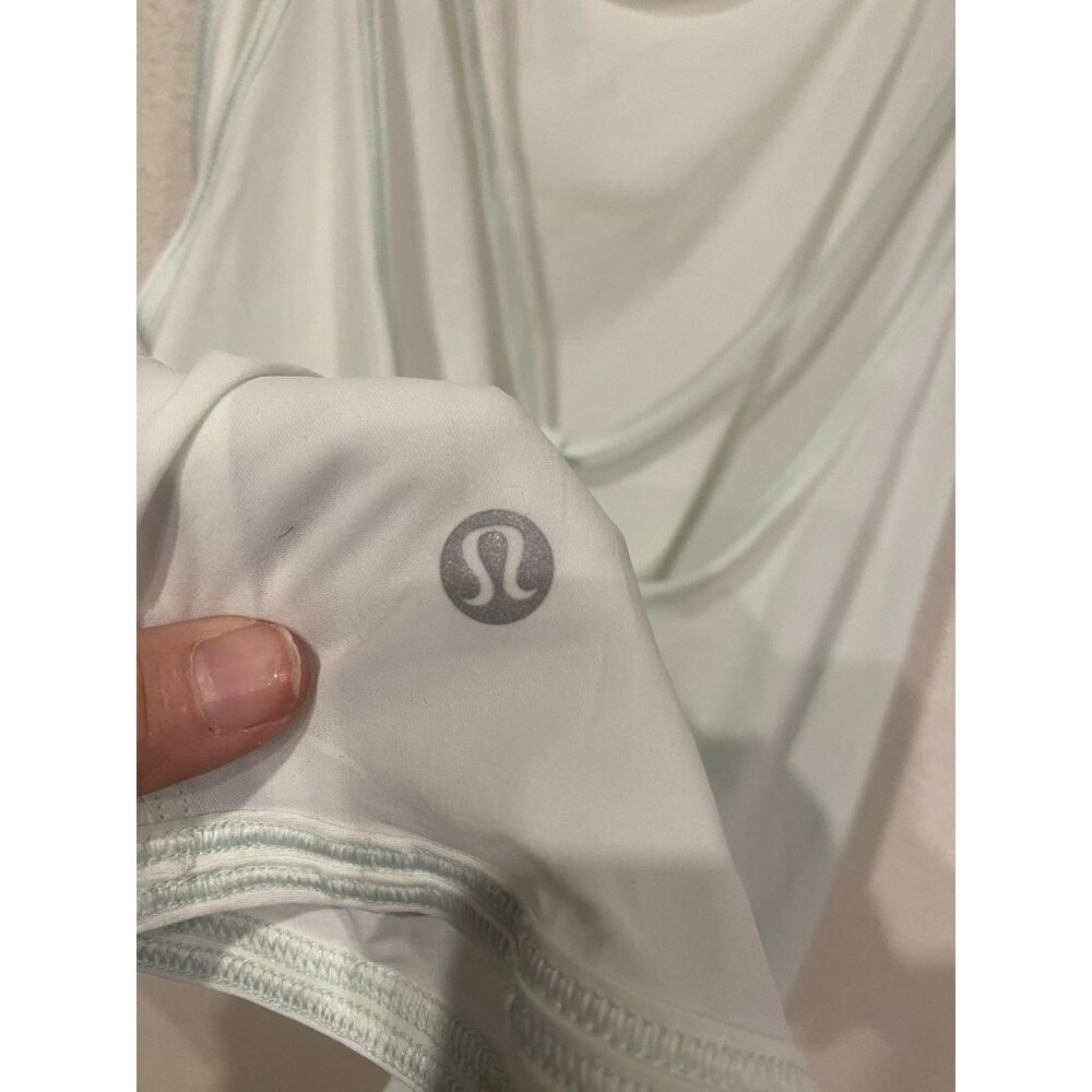 Lululemon Let It Slip Tank Top Womens 6 Green Scoop Neck Drapey Back Athletic - Picture 3 of 4